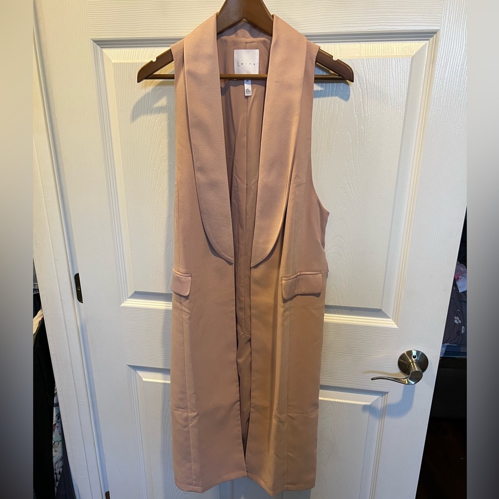 LEITH LONG VEST